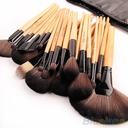 Professional Cosmetic Make Up Brush